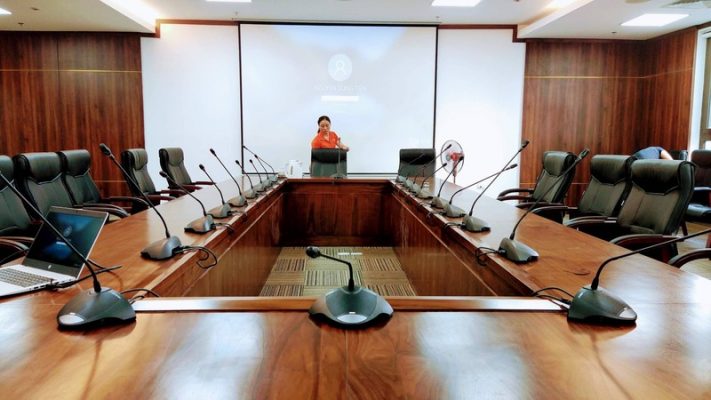 micro-co-ngong-de-buc